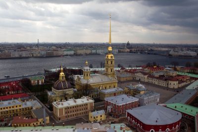 Вид на Петропавловскую крепость
