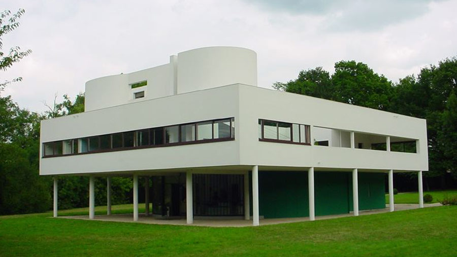 Вилла Савой (Villa Savoye) — загородный дом в парижском предместье Пуасси, спроектированный Ле Корбюзье для промышленника Пьера Савой в 1929-30 гг. Вилла Савой (Villa Savoye) — загородный дом в парижском предместье Пуасси, спроектированный Ле Корбюзье для промышленника Пьера Савой в 1929-30 гг.